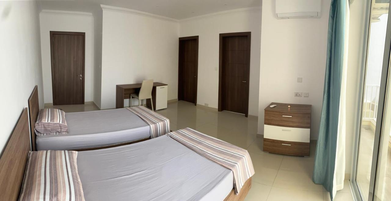 New 3 Bedroom Apartment Close To Airport Zurrieq Exterior foto