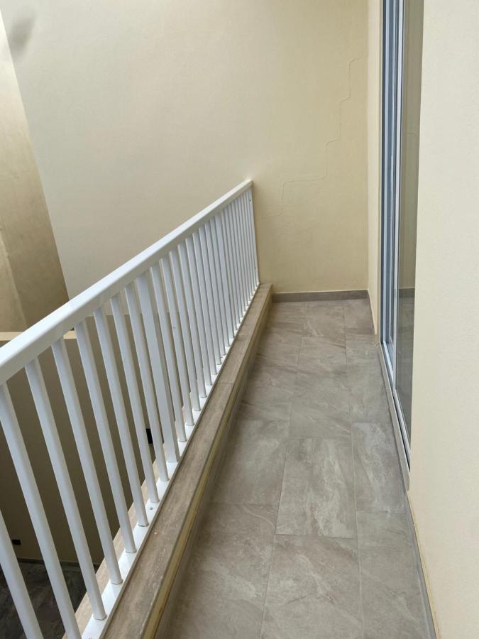 New 3 Bedroom Apartment Close To Airport Zurrieq Exterior foto