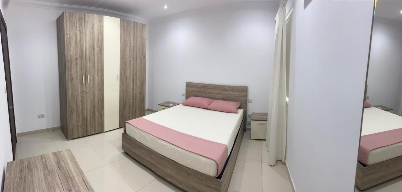 New 3 Bedroom Apartment Close To Airport Zurrieq Exterior foto