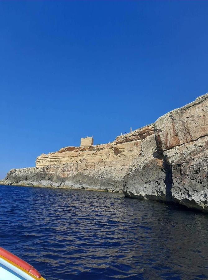 New 3 Bedroom Apartment Close To Airport Zurrieq Exterior foto
